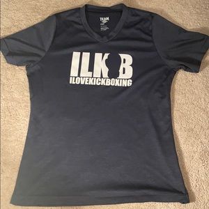 I love kickboxing v neck
